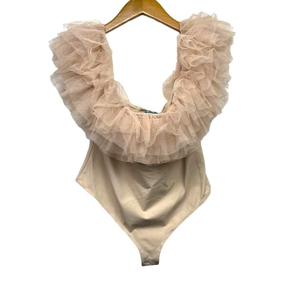 NWT Free People Big Love Pink Tutu Tulle Off the Shoulder Bodysuit Size Large - Picture 4 of 13